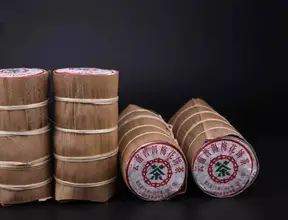 Цветение Сакуры, 100 г/блин, шэн, ч/ф Чжунча